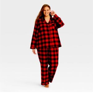 3x Buffalo plaid Christmas pj set